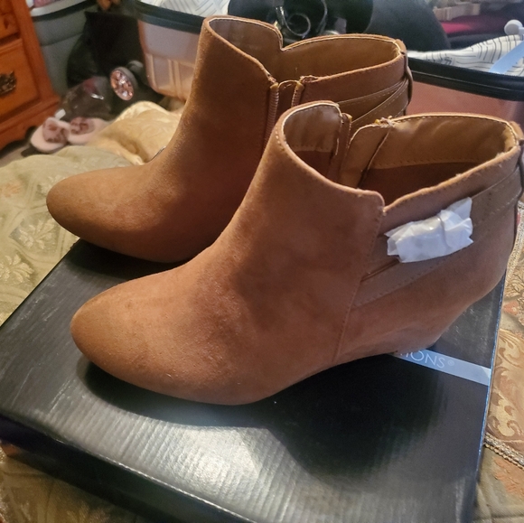 Wedge boot - Picture 2 of 3